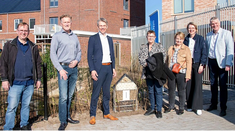 ALT text, keep it short and simple